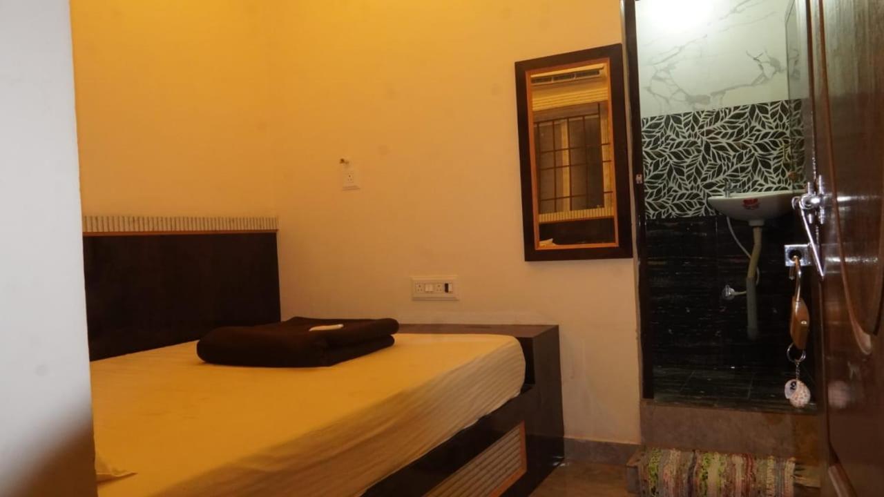 Sri Vasavi Residency Rāmeswaram Exterior foto