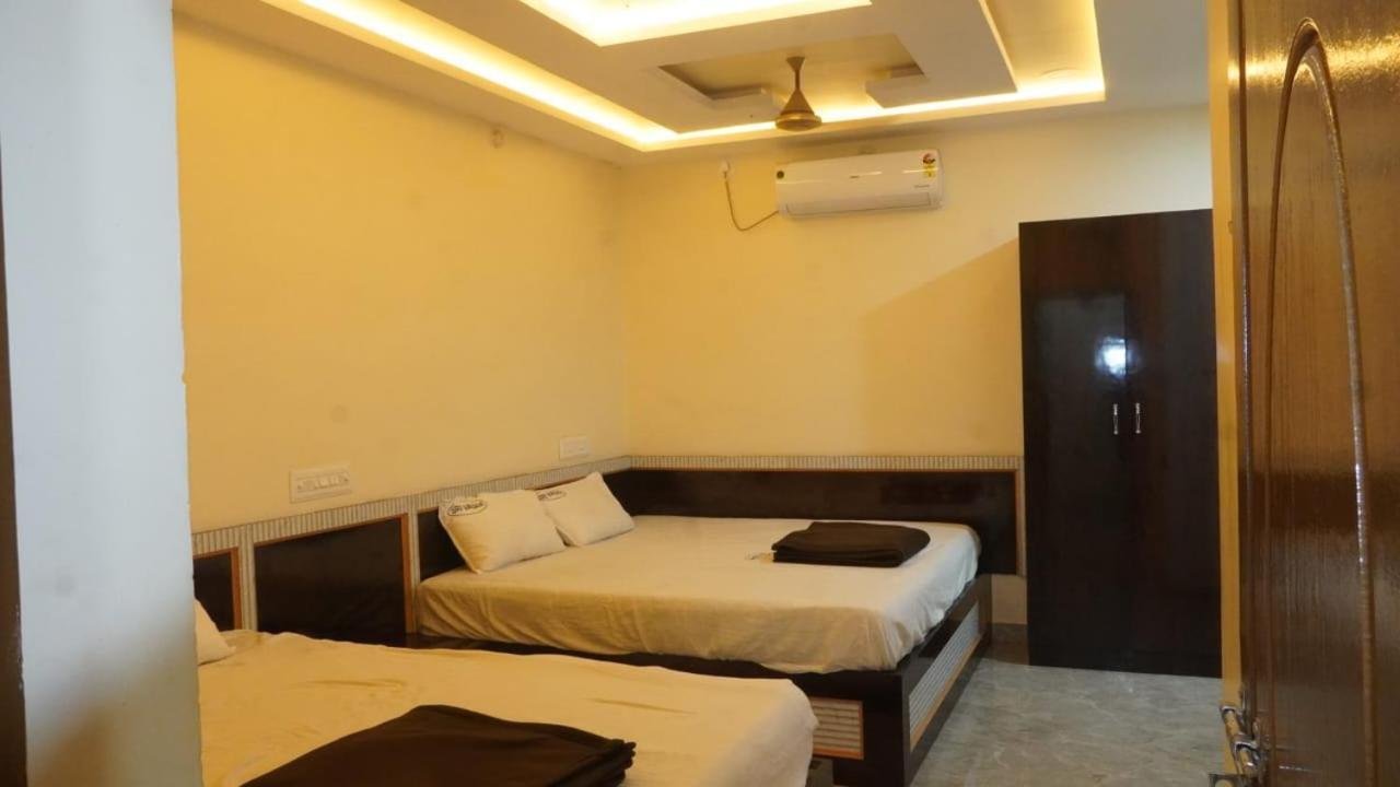 Sri Vasavi Residency Rāmeswaram Exterior foto
