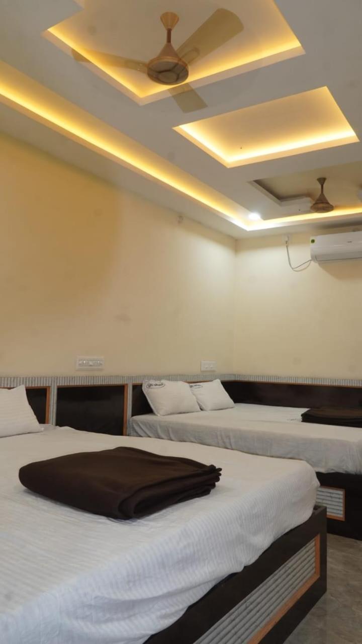 Sri Vasavi Residency Rāmeswaram Exterior foto