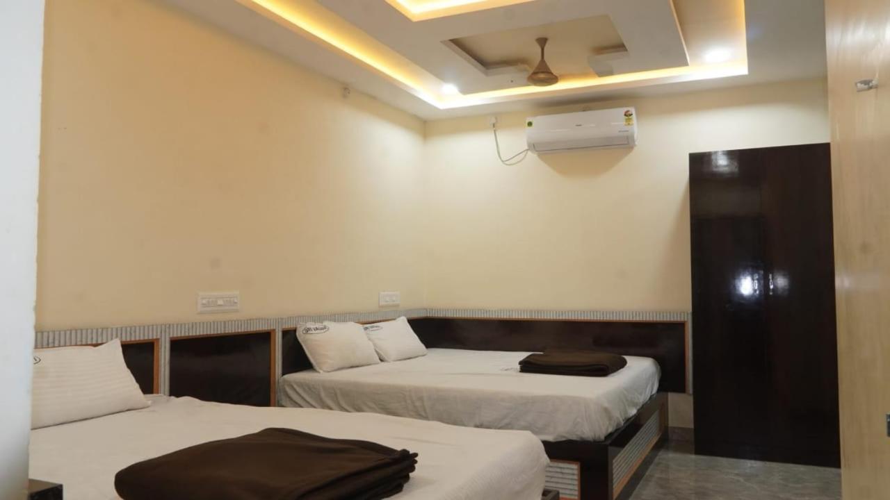 Sri Vasavi Residency Rāmeswaram Exterior foto